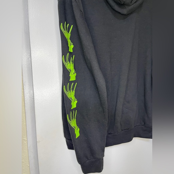Freddy Kruger Hoodie Size M / Gently Used - Picture 4 of 5